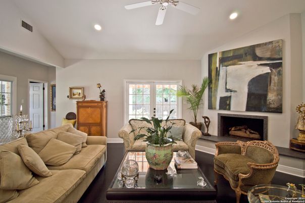 Fireplace, Interior, Living room, Recessed Lighting