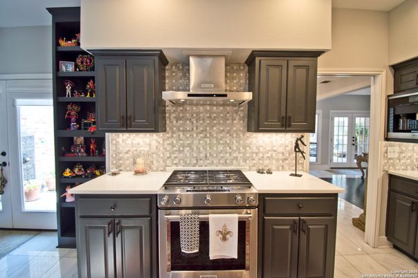 Interior, Kitchen, Stainless Steel Appliances