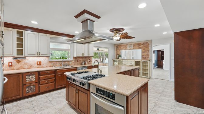 Interior, Kitchen, Recessed Lighting