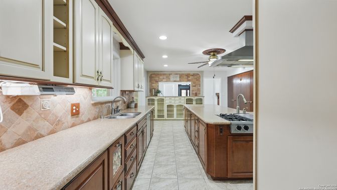 Interior, Kitchen, Recessed Lighting
