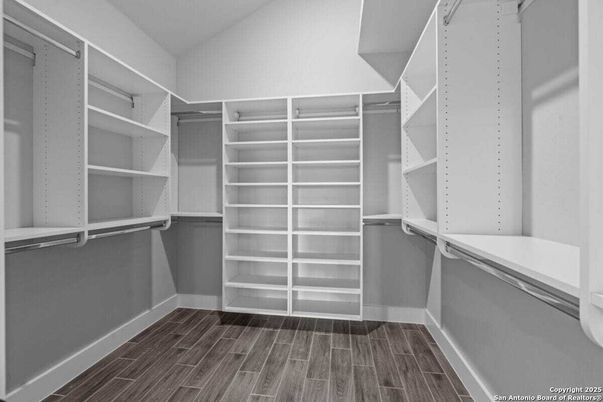 Interior, Walk-in Closets, Wood Texture Flooring