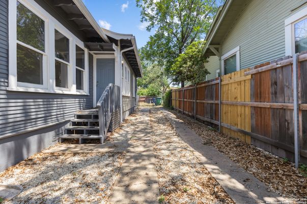 Backyard, Exterior
