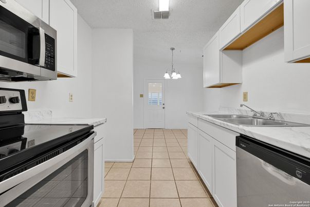 Interior, Kitchen, Pendant Lights