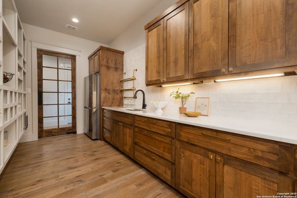 Interior, Kitchen, Recessed Lighting, Wood Texture Flooring