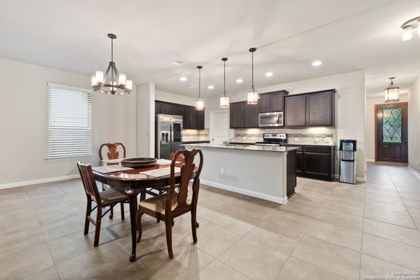 Chandelier, Dining room, Interior, Kitchen, Pendant Lights, Recessed Lighting, Stainless Steel Appliances