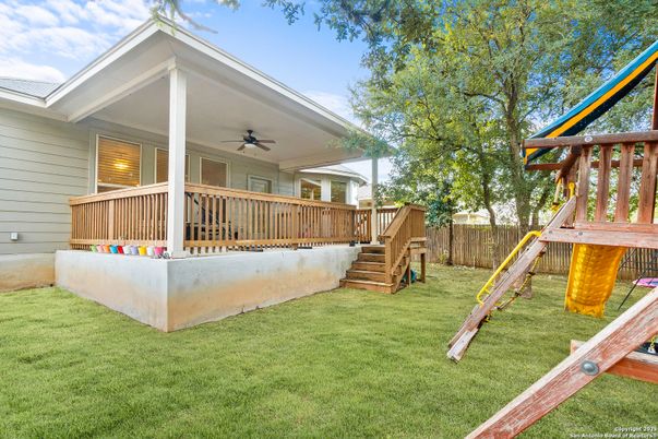 Backyard, Exterior