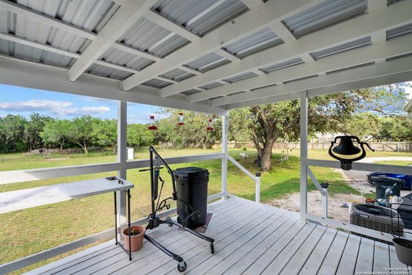 Backyard, Exterior