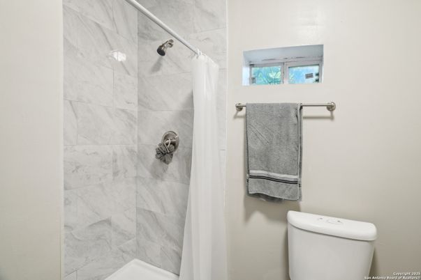 Bathroom, Interior, Marble Walls