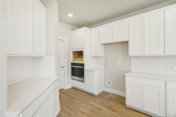 Interior, Kitchen, Recessed Lighting, Wood Texture Flooring