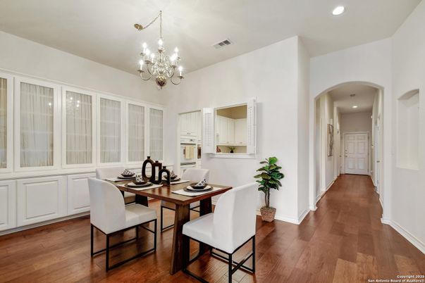 Chandelier, Dining room, Interior, Recessed Lighting, Wood Texture Flooring