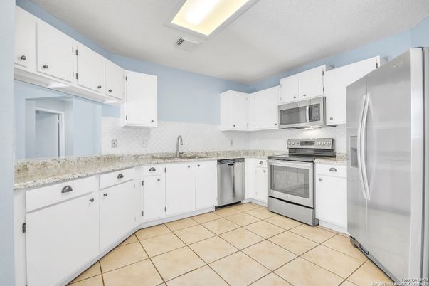 Interior, Kitchen, Stainless Steel Appliances