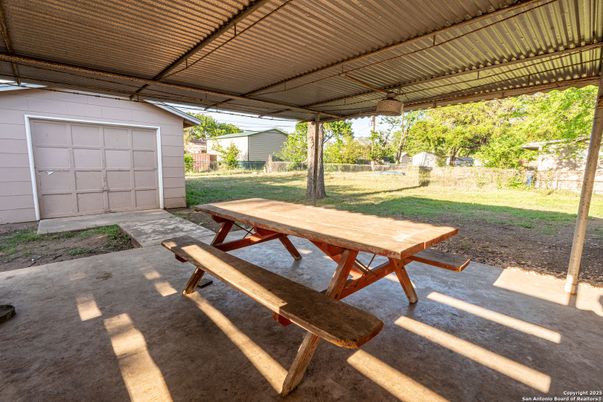 Backyard, Exterior