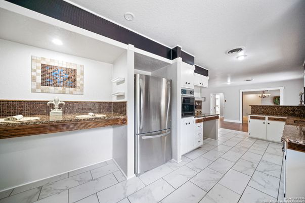 Interior, Kitchen, Marble, Recessed Lighting