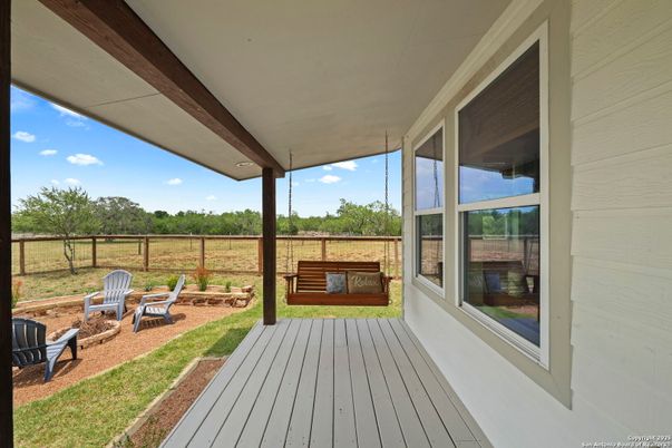 Backyard, Exterior