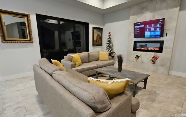Fireplace, Interior, Living room