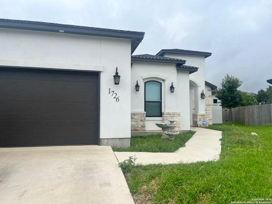Attached, Exterior, Facade, Spanish Mediterranean