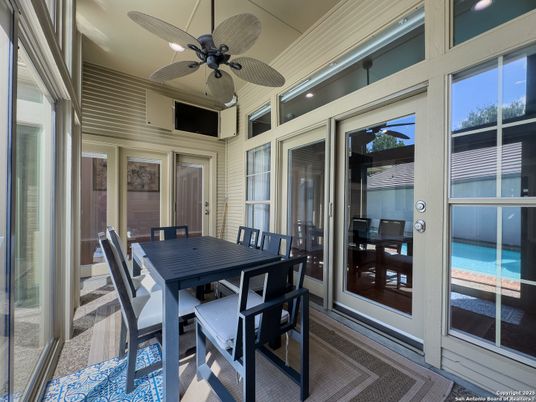 Dining room, Interior, Sun Room
