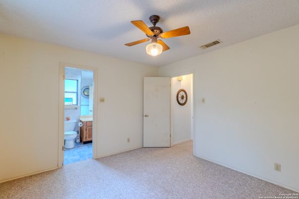 Bathroom, Empty room, Interior