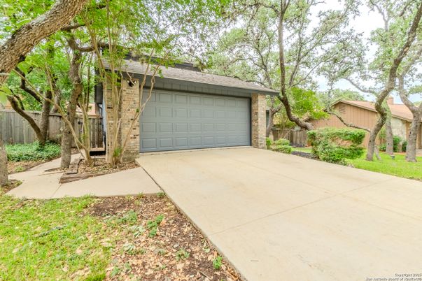 Detached Garage, Exterior