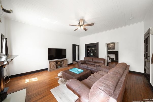 Interior, Living room, Piano, Wood Texture Flooring