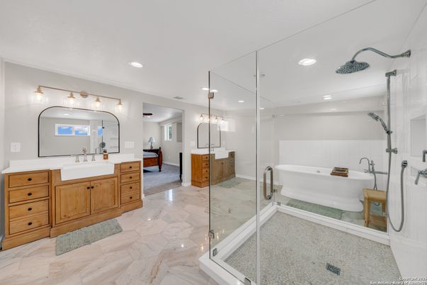 Bathroom, Dual Sink Vanities, Free Standing Baths, Glass Shower, Interior, Marble, Recessed Lighting