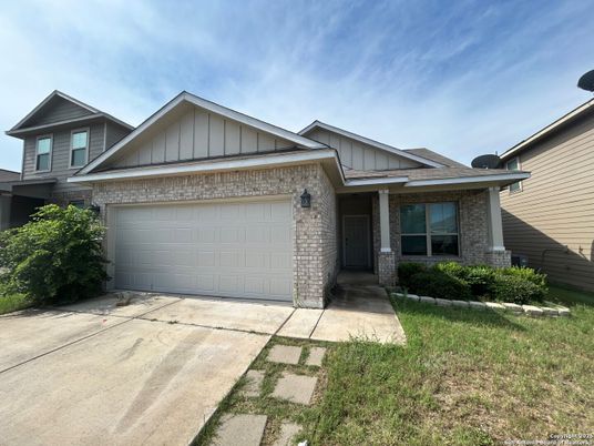 Attached, Exterior, Facade, Brick Facade, American Craftsman