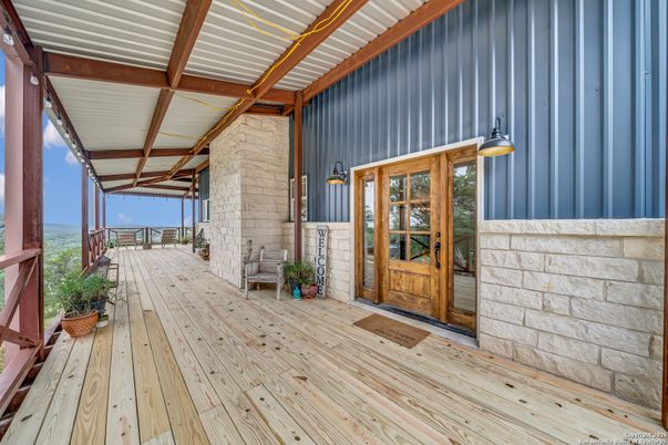 Exterior, Pendant Lights