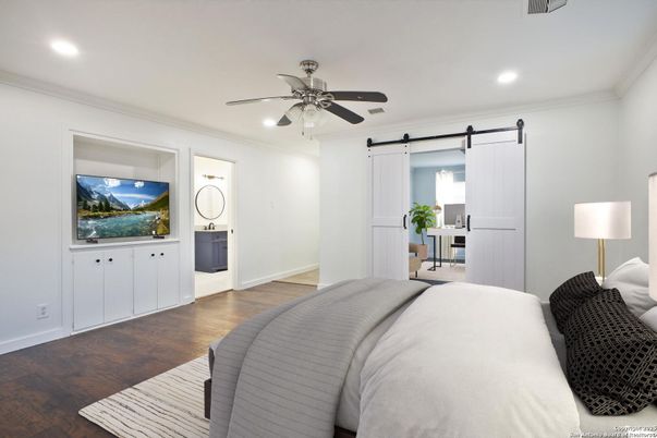 Bedroom, Interior, Recessed Lighting, Wood Texture Flooring