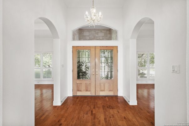 Chandelier, Interior, Wood Texture Flooring