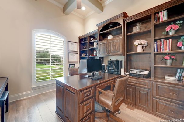 Home Office, Interior, Recessed Lighting, Wood Texture Flooring