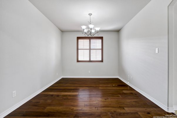 Chandelier, Empty room, Interior, Wood Texture Flooring