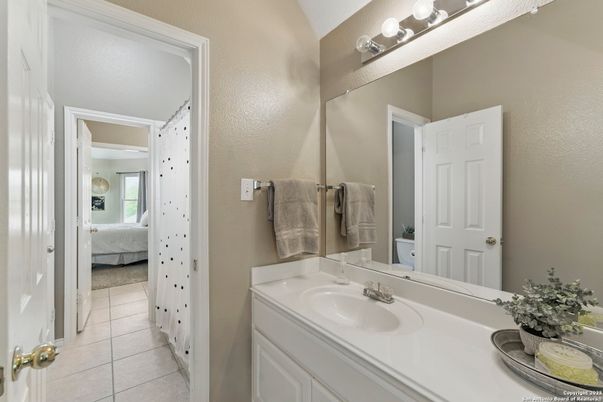 Bathroom, Bedroom, Interior