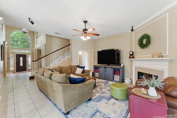 Fireplace, Interior, Living room