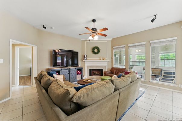 Fireplace, Interior, Living room
