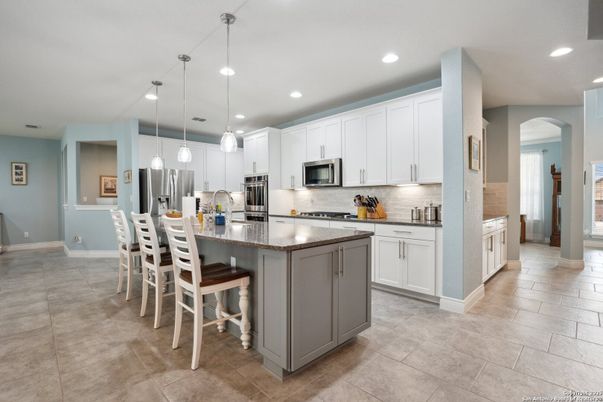Interior, Kitchen, Pendant Lights, Recessed Lighting, Stainless Steel Appliances