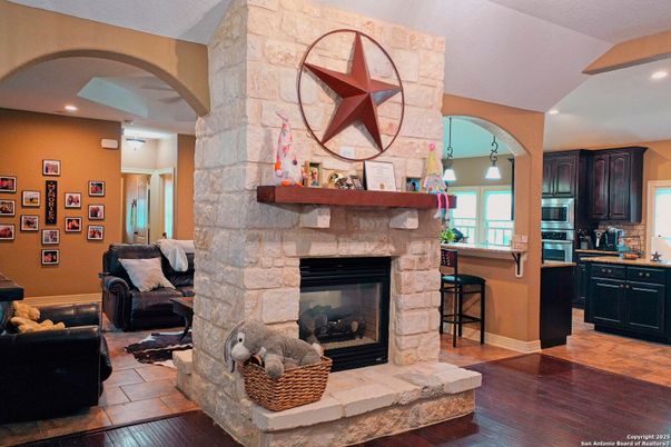 Fireplace, Interior, Kitchen, Pendant Lights, Recessed Lighting, Wood Texture Flooring