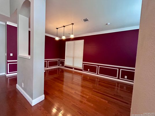 Empty room, Interior, Pendant Lights, Wood Texture Flooring