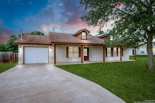 Attached, Exterior, Facade, Brick Facade, Ranch
