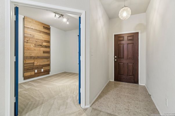 Interior, Pendant Lights, Wooden Walls