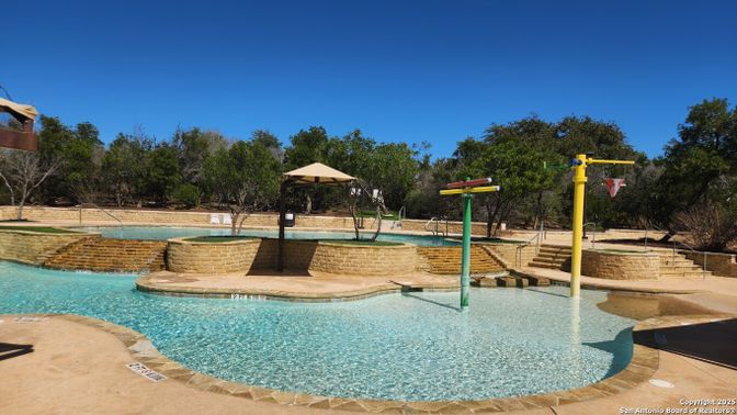 Exterior, Playground, Pool