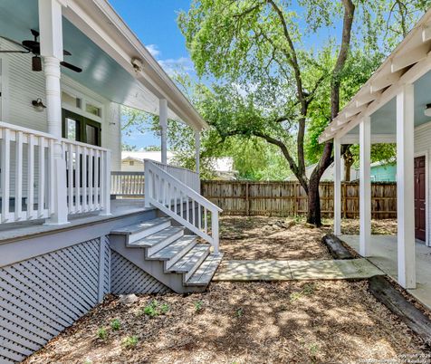 Backyard, Exterior