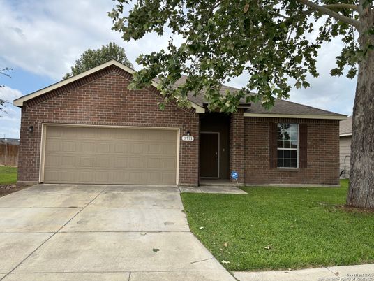 Attached, Exterior, Facade, Brick Facade, Brick Traditional