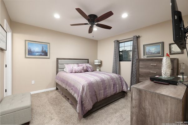 Bedroom, Fitness Equipment, Interior, Recessed Lighting