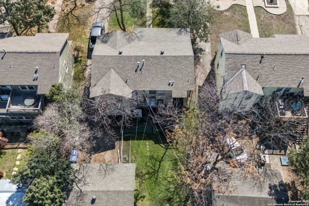 Exterior, Drone