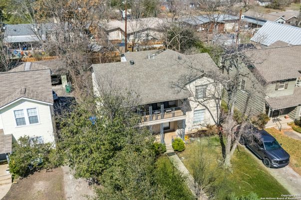 Exterior, Drone