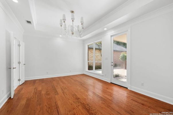 Chandelier, Empty room, Interior, Recessed Lighting, Wood Texture Flooring