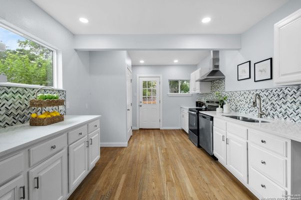 Interior, Kitchen, Recessed Lighting, Wood Texture Flooring