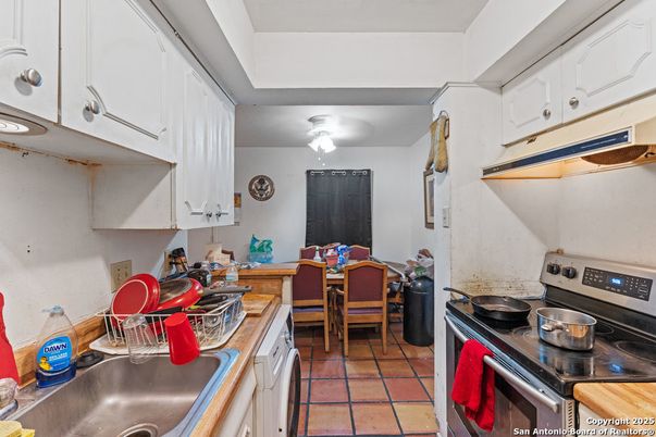 Dining room, Interior, Kitchen