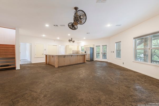 Empty room, Interior, Kitchen, Recessed Lighting