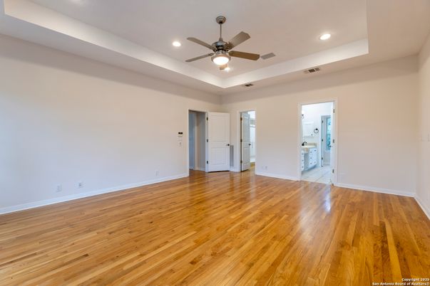 Bathroom, Empty room, Interior, Recessed Lighting, Wood Texture Flooring